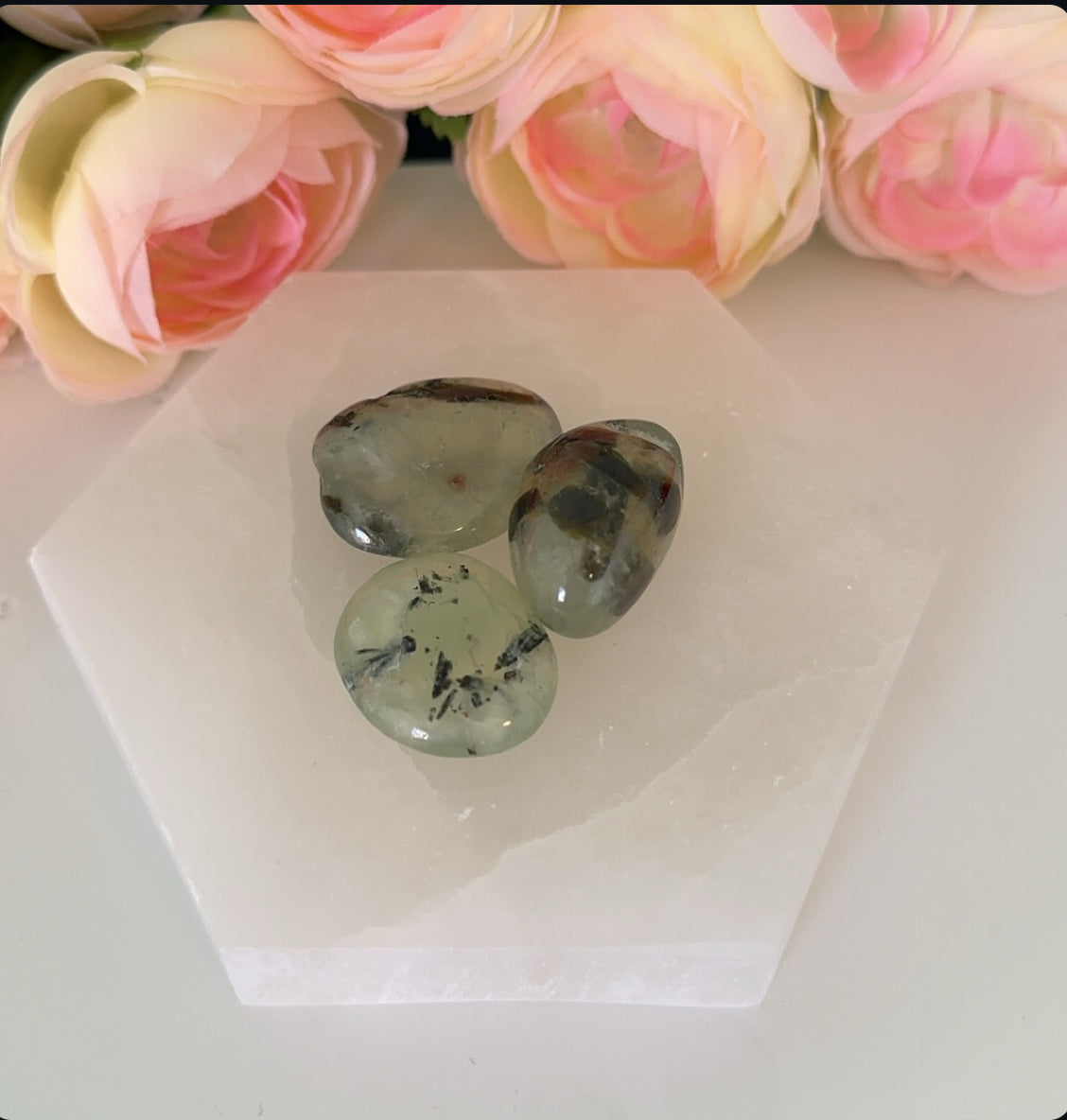 Prehnite with Epidote Tumnle