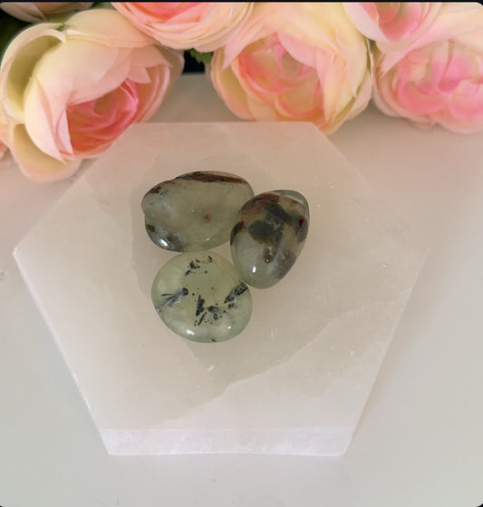 Prehnite with Epidote Tumnle