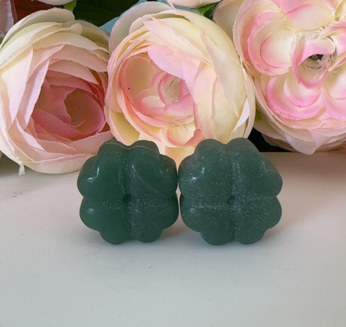 Four Leaf Clover Green Aventurine Carving