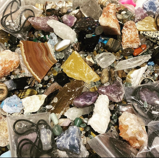 Mystery Crystal Confetti Scoop