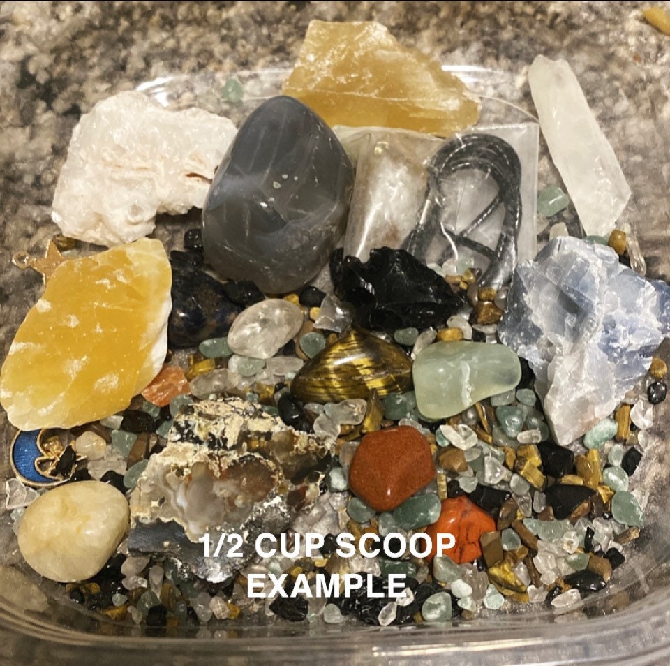 Mystery Crystal Confetti Scoop
