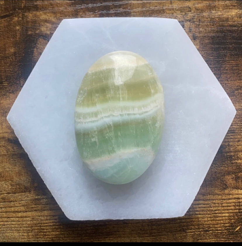 Pistachio Calcite Palm Stone