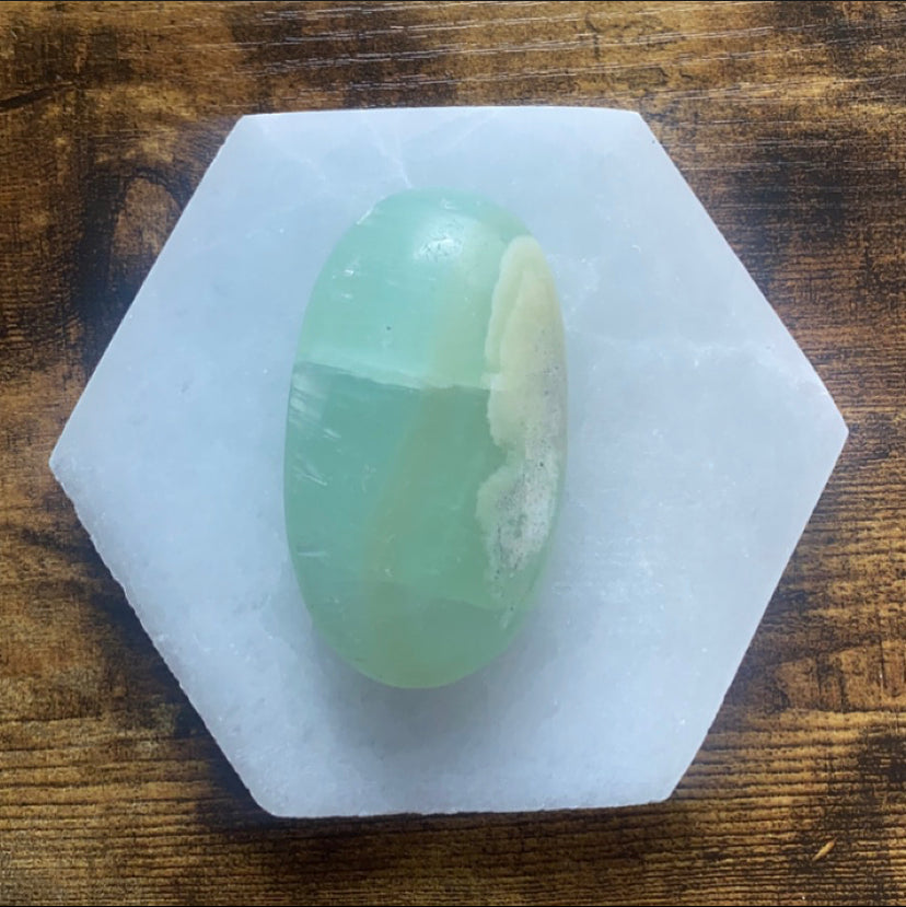 Pistachio Calcite Palm Stone